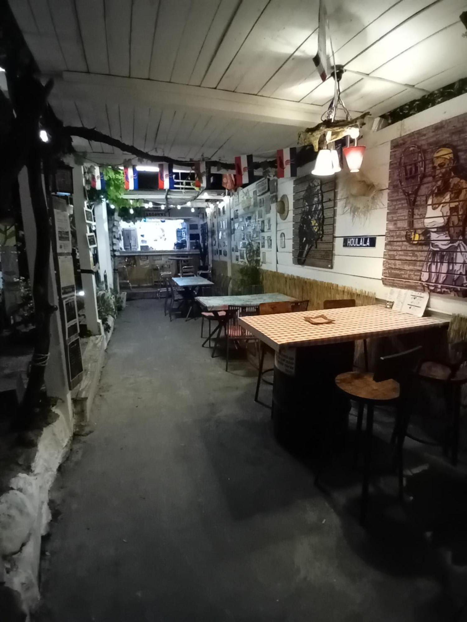 Houlala - Relais D'Etape - Chambres D'Hotes Pont-Eveque エクステリア 写真