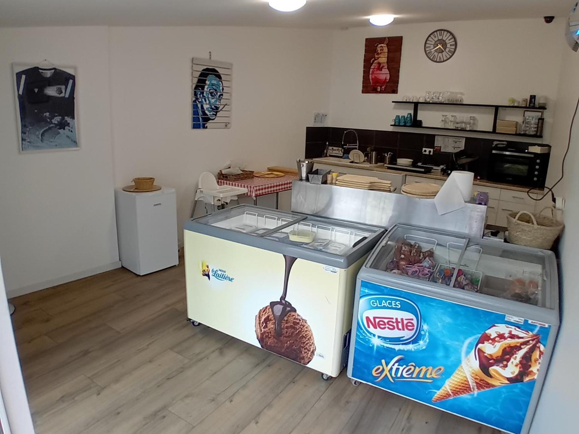 Houlala - Relais D'Etape - Chambres D'Hotes Pont-Eveque エクステリア 写真